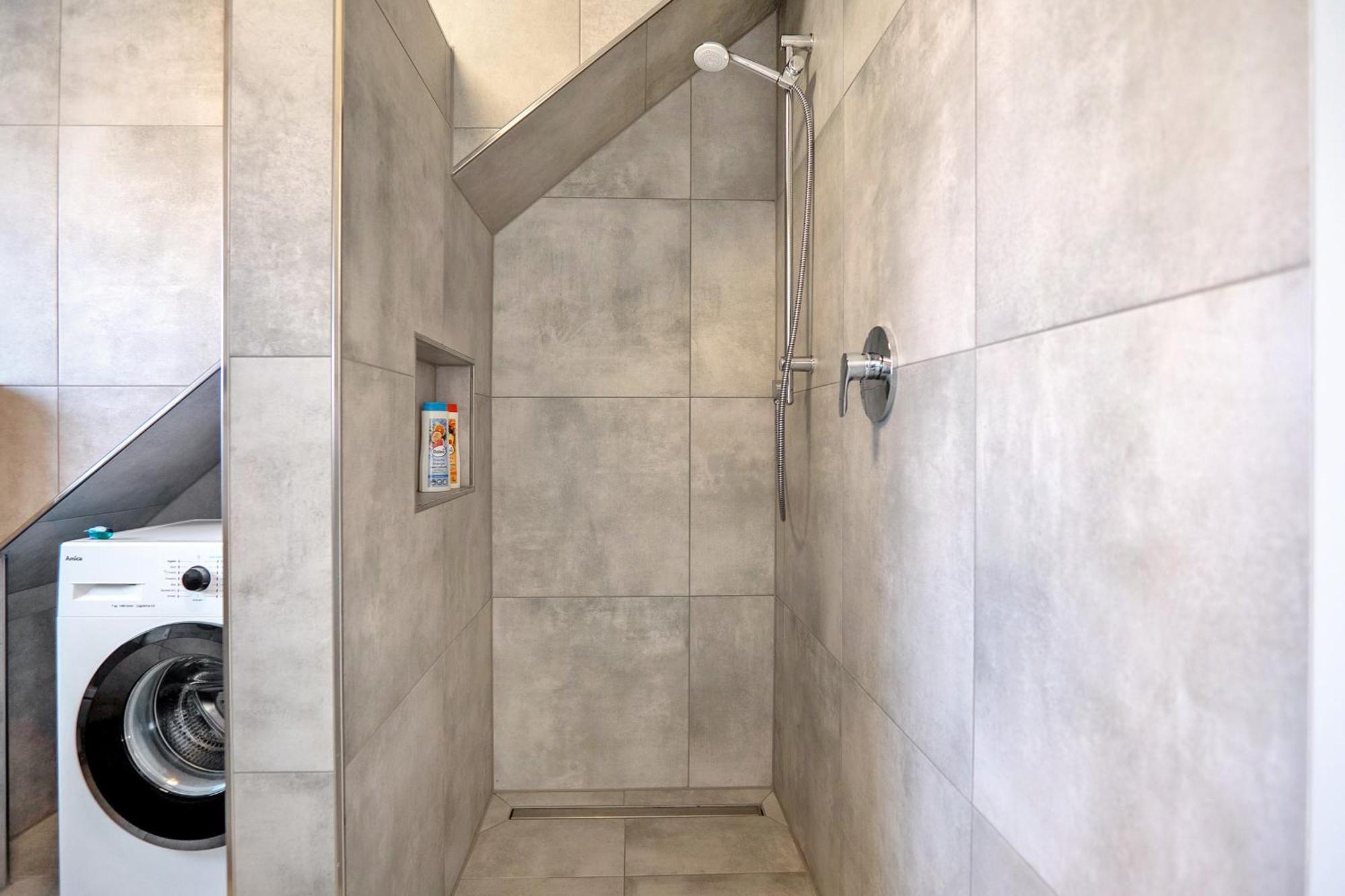 Neubau Ferienwohnung Mit Balkon Gronau  Extérieur photo